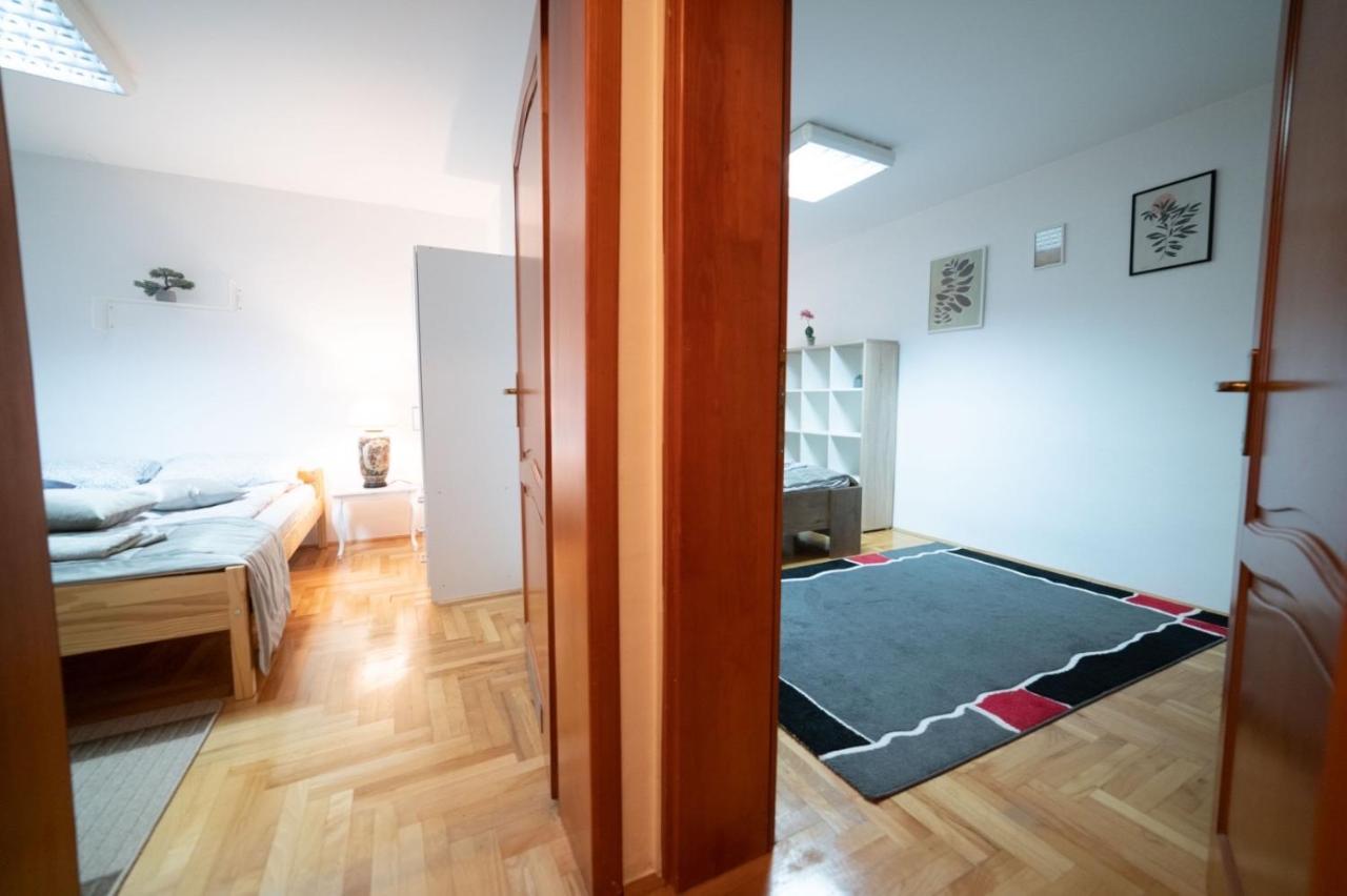 Apartman Yellow House SJJ Exteriör bild