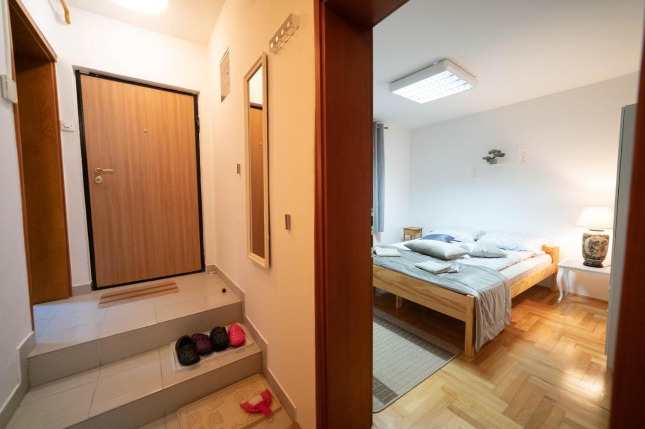 Apartman Yellow House SJJ Exteriör bild